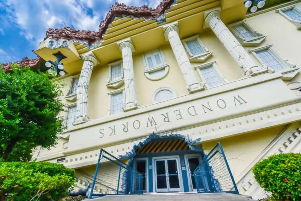WonderWorks Orlando Ticket with Optional Dinner Show | Florida