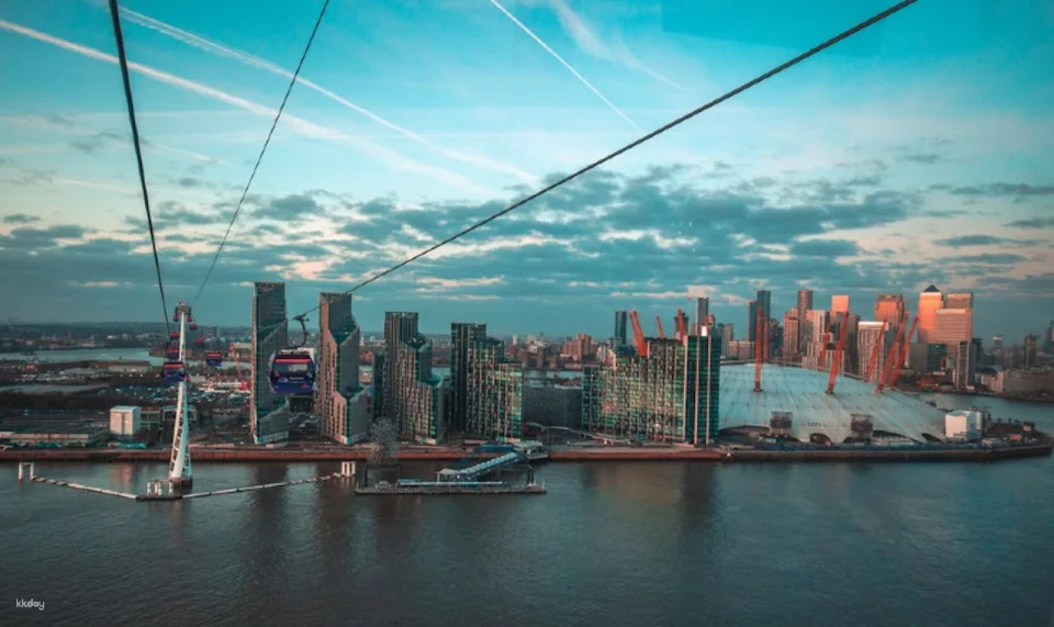 IFS Cloud Cable Car in London | UK