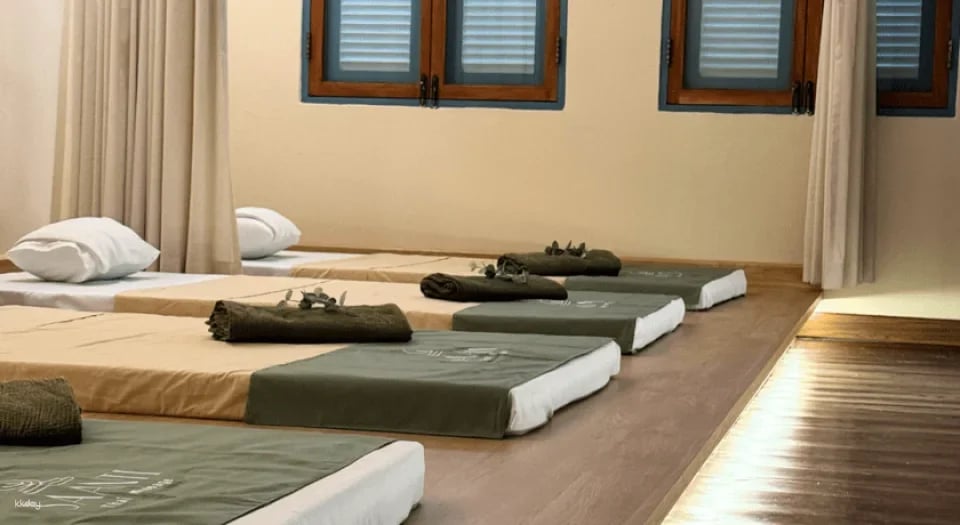 SAANTI Thai massage (Songwat) | Bangkok