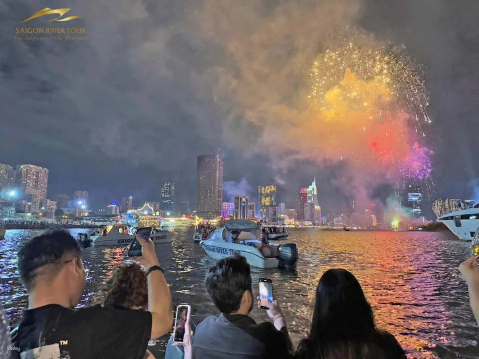 Vip Tour - New Year’s Eve Firework Speed Boat Cruise in Ho Chi Minh City - Free Beer & Finger food 2027 | Speedboat Tours ,Vietnam