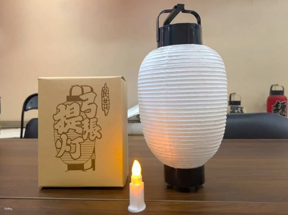 Fukuoka Traditional Chochin Lantern Painting Experience