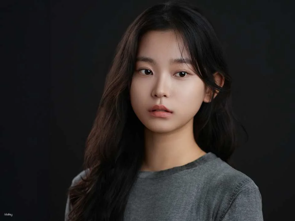 K-Style Photoshoot in Seoul | Hair & Makeup Optional