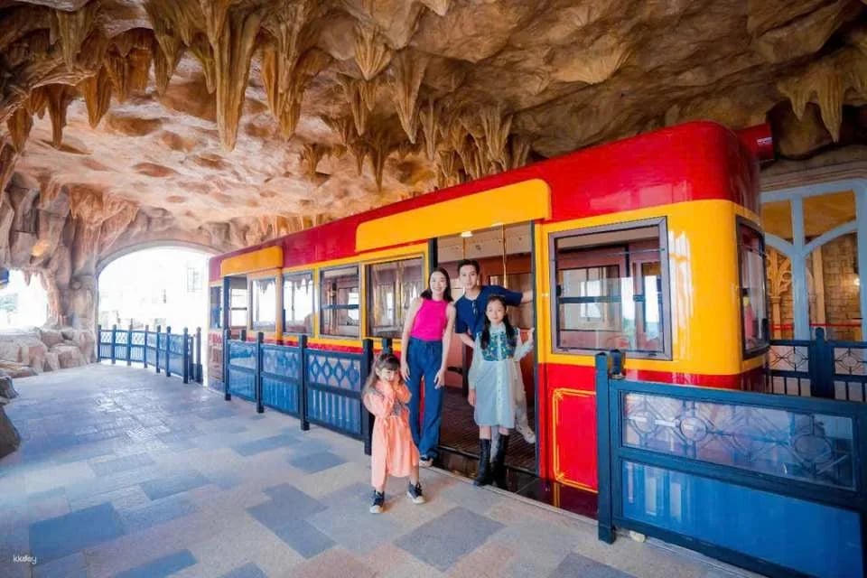 Uncover Da Nang’s Most Unique Treasures: Marble Mountain, Monkey Mountain, Lady Buddha, Ba Na Hills & the Iconic Golden Bridge | Vietnam