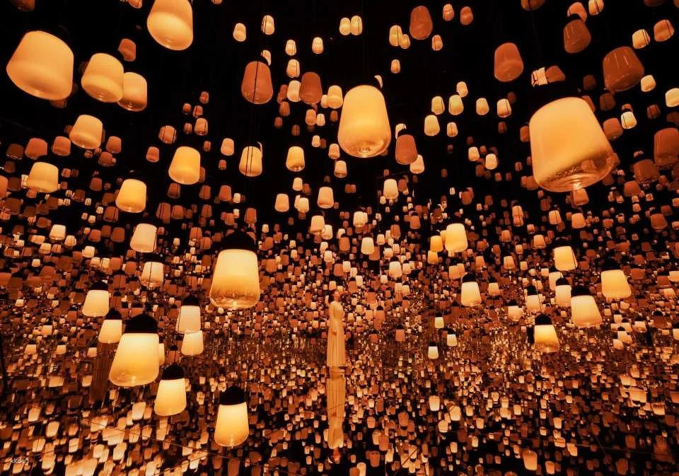 teamLab Biovortex Kyoto