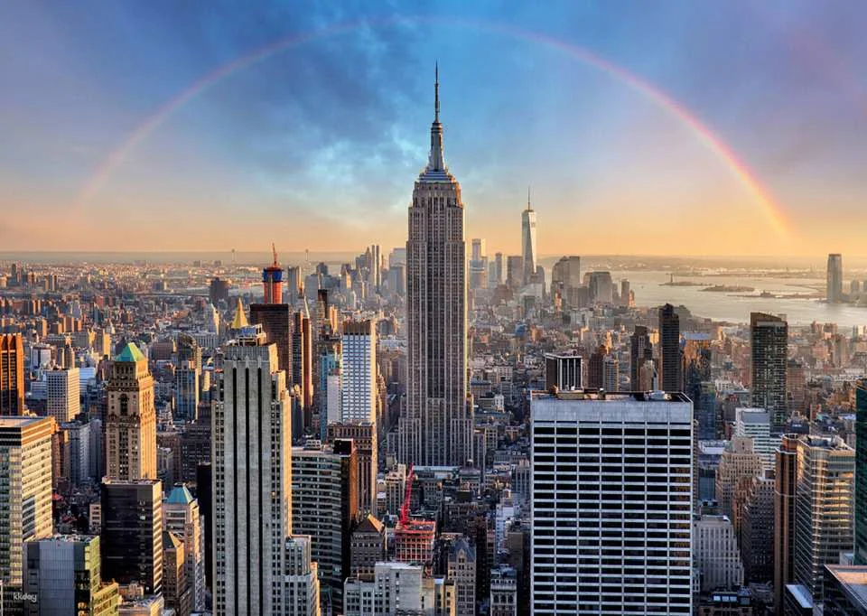 Go City | New York Essentials Pass (3 top attractions, includes Empire State Building, Top of the Rock, Edge)