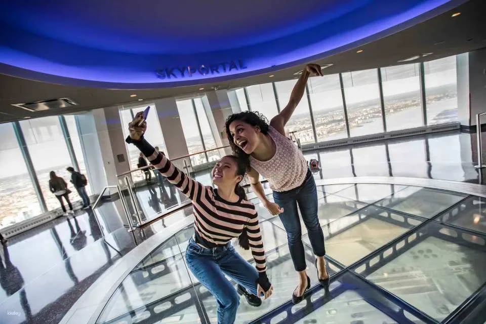 Go City | New York Essentials Pass (3 top attractions, includes Empire State Building, Top of the Rock, Edge)