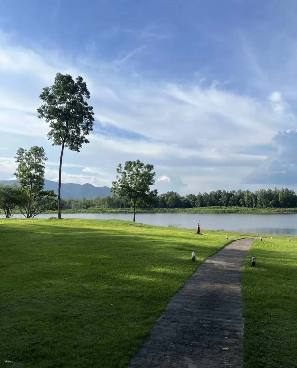 Chiang Mai Half-Day Tour: Handicraft Village, Phachor Canyon & Pong Jor Reservoir Adventure | Thailand