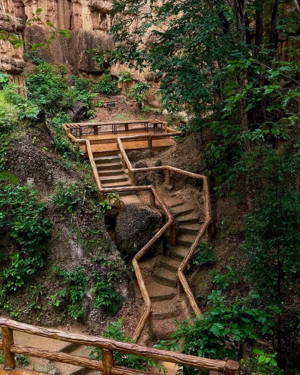 Chiang Mai Half Day Tour : Phachor Canyon and White Pagoda | Thailand