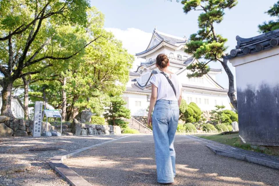 A Day Trip to Kishiwada Castle and Sugie Noh Theater in Osaka, Japan | Experience the Charm of a Century-Old Noh Theater