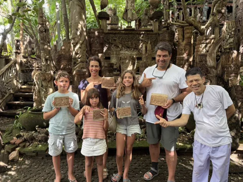 Thai Wood Carving Workshop: A Taste of Lanna Art at BAANTIPMANEE | Chiang Mai