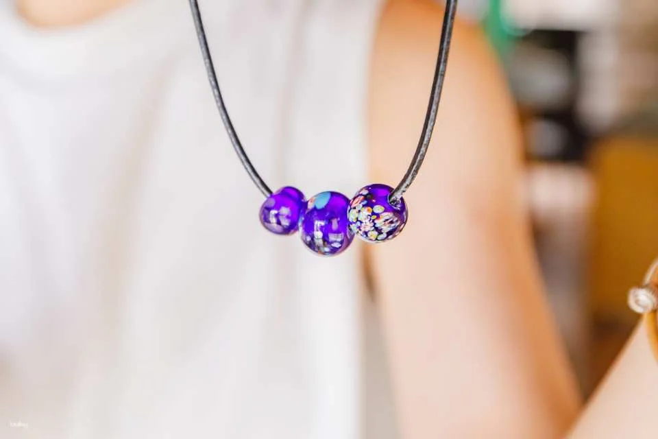 【Osaka Izumi】DIY Satake Glass Beads Experience (100-Year-Old) & Special Blessing at Shintamori Shrine