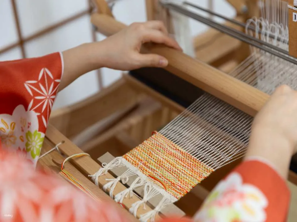 Tokyo, Japan | Hand-knitting experience at Orinami Asakusa store: Amulet making experience