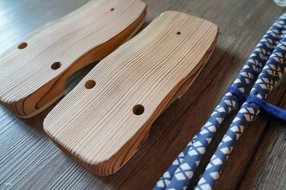 Oita Hita Geta Strap-Fitting Experience
