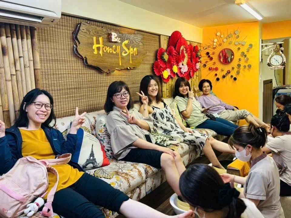 Bee Honey Spa 4 Hands Massage| Private room| Free round trip in 6 kilometers