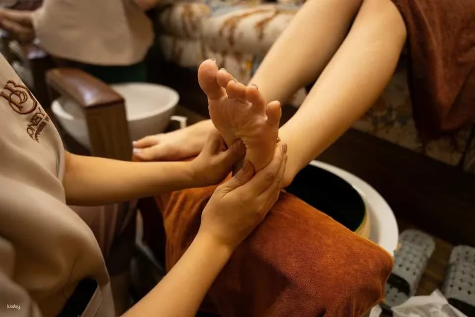 Bee Honey Spa: Premium Massage&Spa Treatments in Da Nang|Private room|Free round trip in 6 kilometers