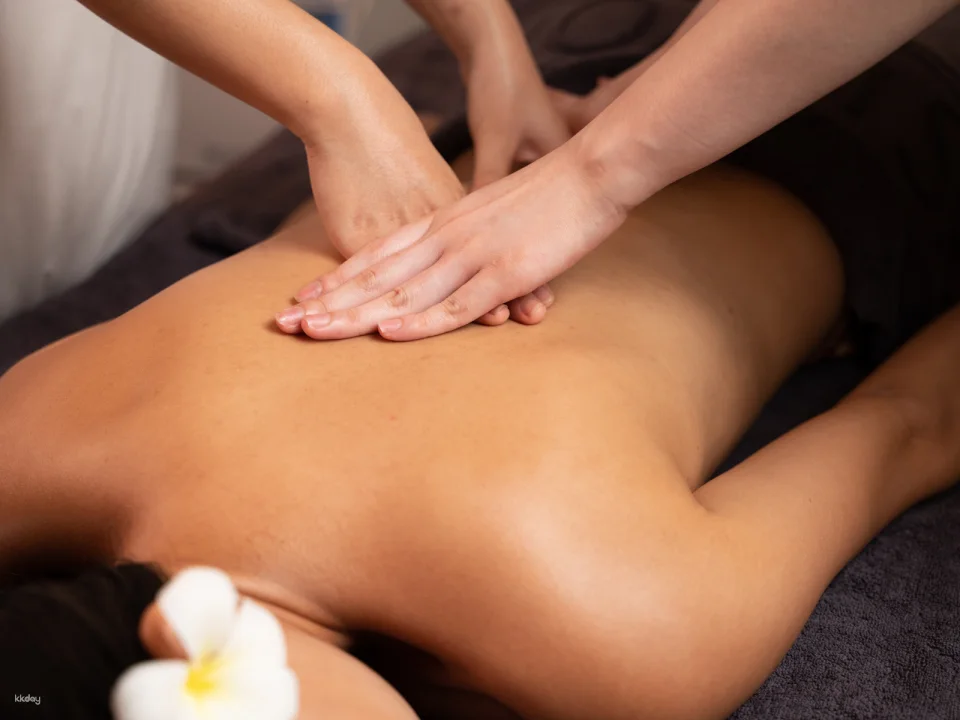 [Special Discount 10%] Da Nang Experience Asian Style Full Body Massage Therapy | Free Pick-up within 5 km from 2 people + Private room