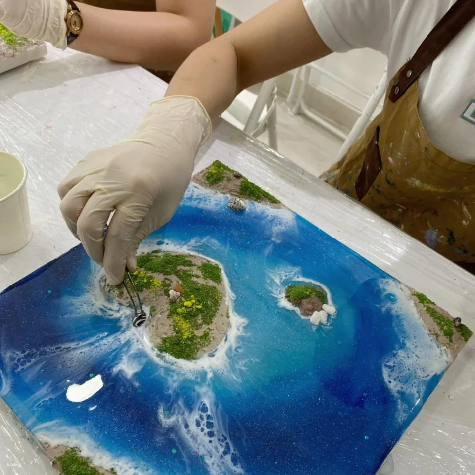 Ho Chi Minh City | Resin Art Workshop in Saigon