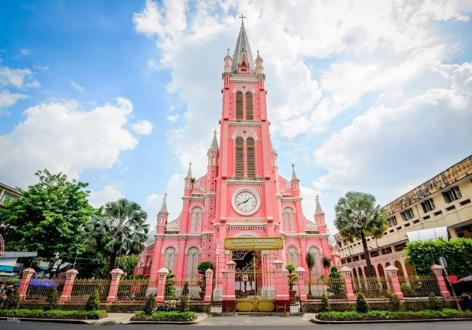 Ho Chi Minh City | Chocolate Making Workshop in Saigon with Instruction