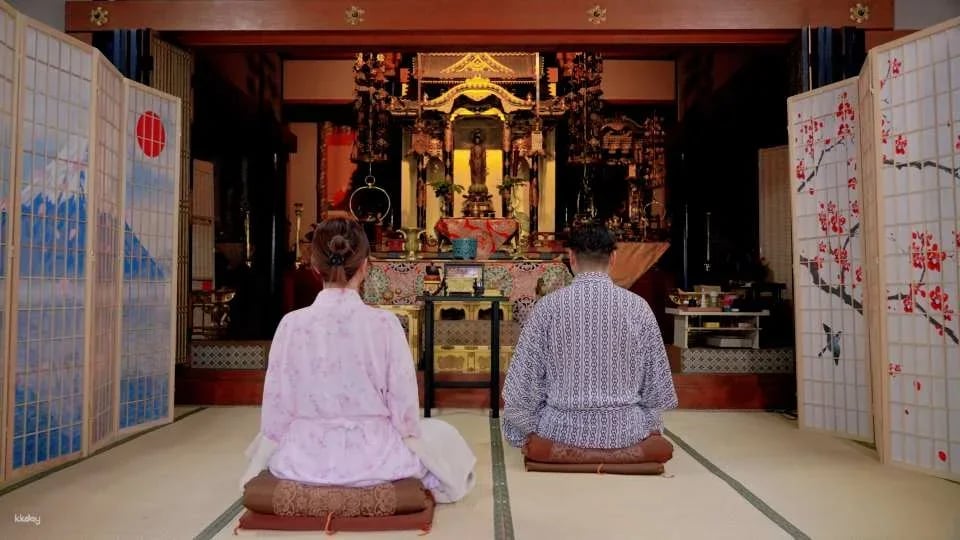 Osaka: Quiet Zen Retreat at a Temple at Night (60 mins)
