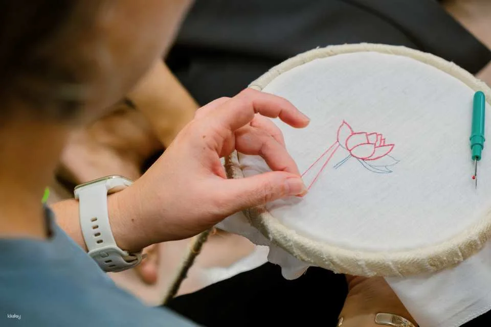 Hanoi's Heritage: Traditional Embroidery Workshop with Homemade Bun Cha or Cha Ca La Vong For Lunch
