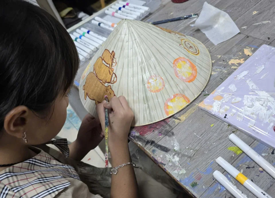 Ho Chi Minh City | Conical Hat Painting Workshop