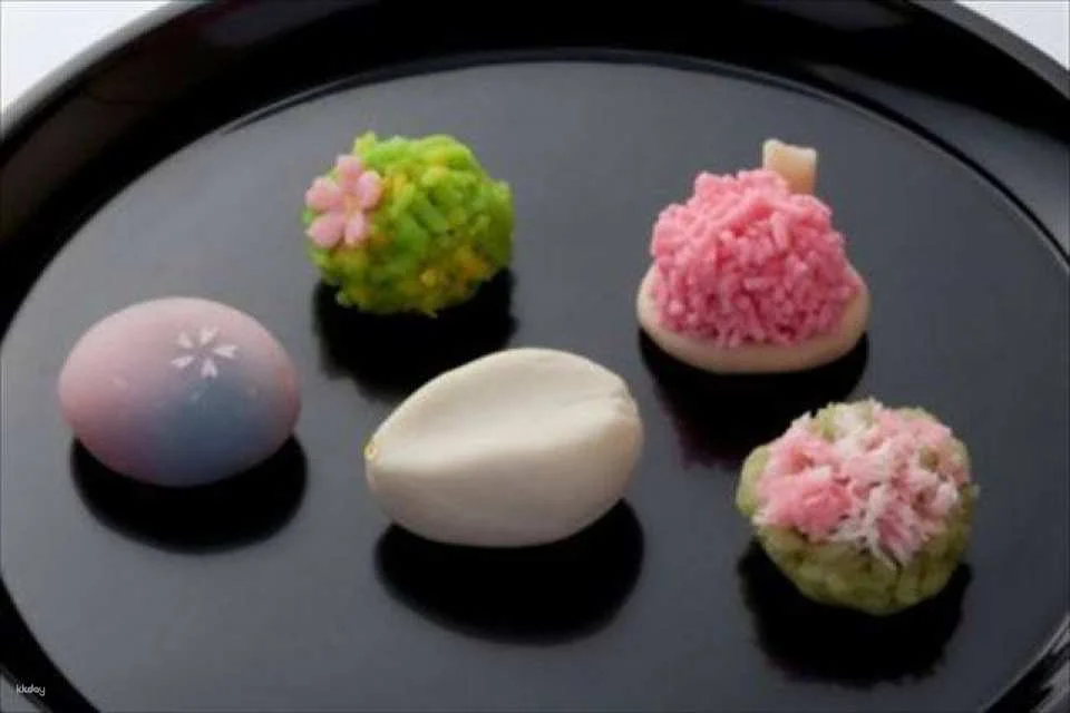 Tokyo Skytree View | Matcha and Wagashi Tasting + Foot Bath and Aromatherapy Experience (kirabi)