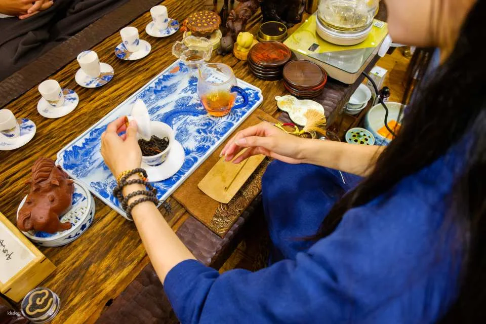 The Artisan's Brew: Coastal Farm Culture & Tea Experience in Hanoi