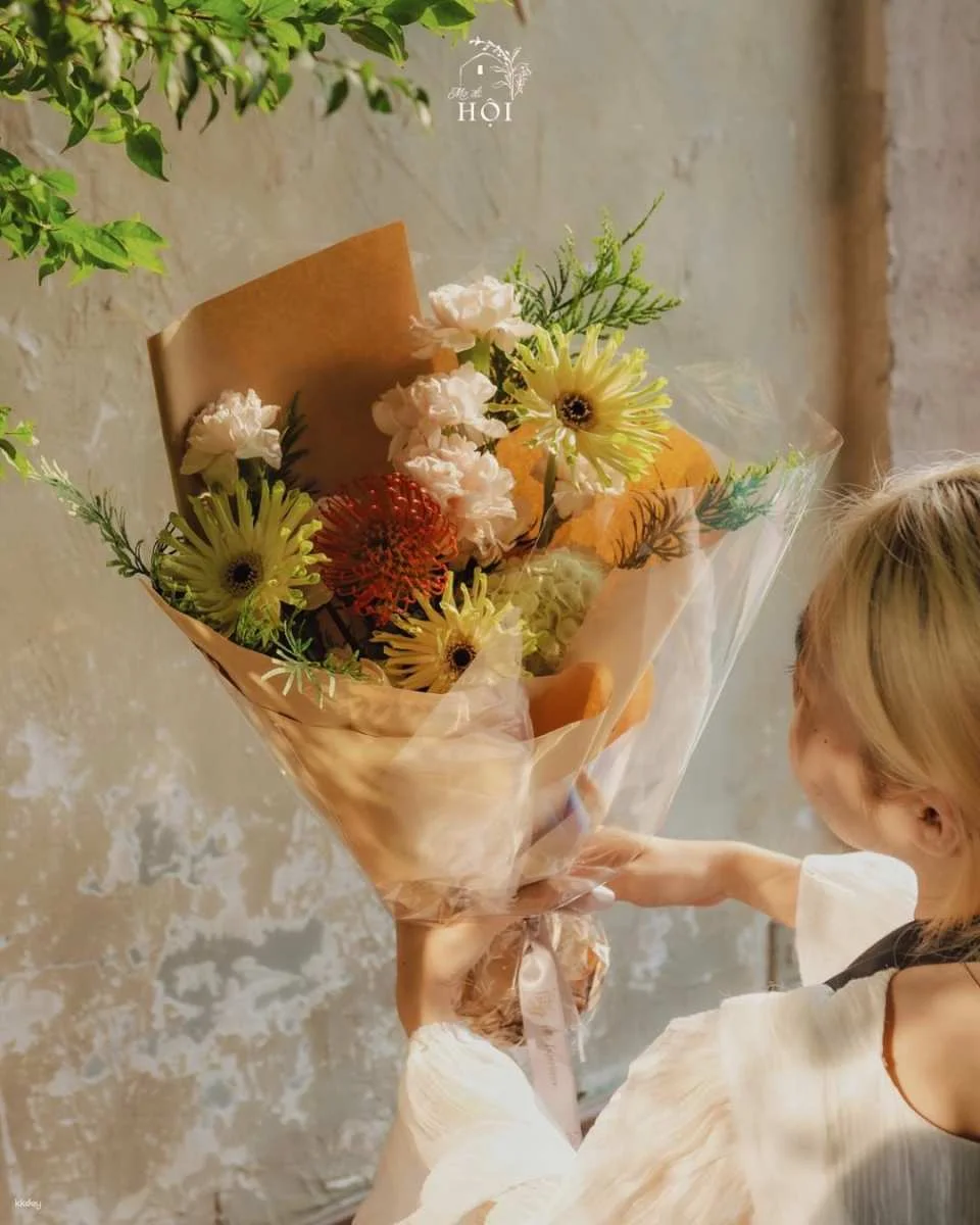 Ho Chi Minh City | Vietnamese Flower Arrangement Workshop in Saigon