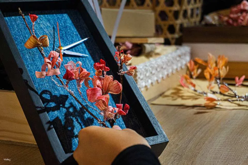 Ho Chi Minh City | Vietnamese Floral Clock-Making Workshop in Saigon