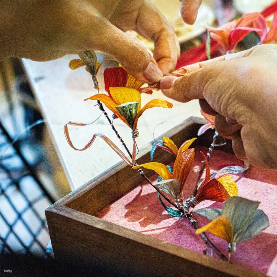 Ho Chi Minh City | Vietnamese Floral Clock-Making Workshop in Saigon