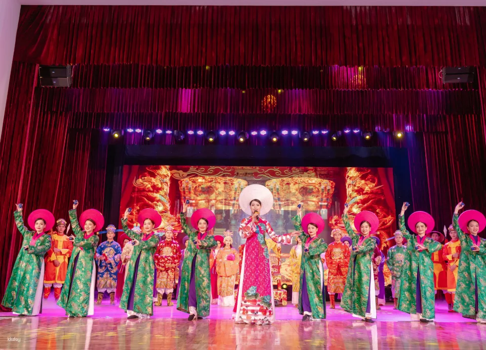 Da Nang | Try on Ao Dai Experience with Ao Dai Show With Local Guide