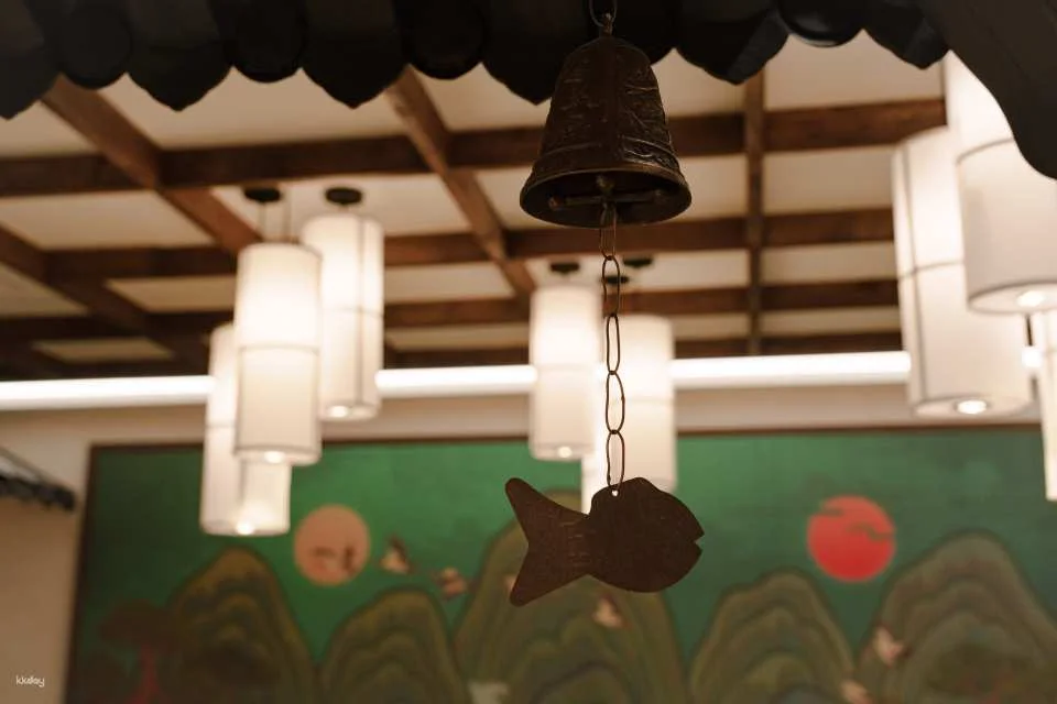 THE SEOL:HA Hongdae | Organic Healing Head Spa