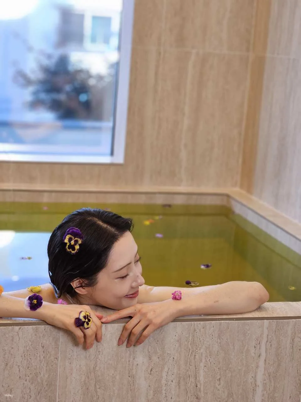 THE SEOL:HA Hongdae | Korean Traditional Body Scrub (Seshin)