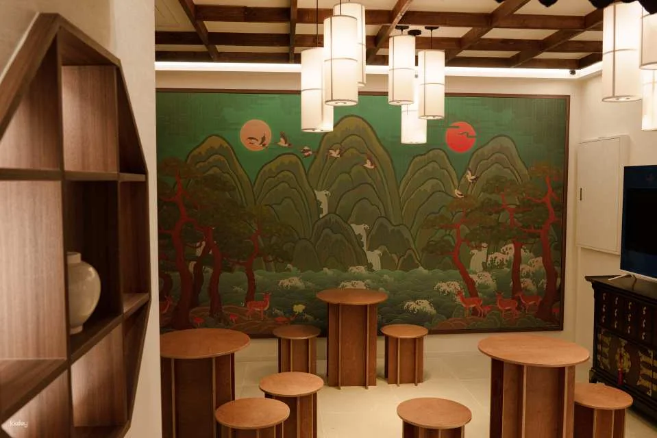 Hongdae Korea Traditional Body Massage & Facial Contouring Massage (554399)
