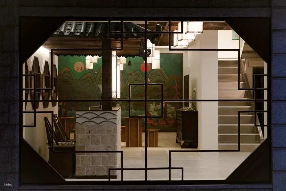 Hongdae Korea Traditional Body Massage & Facial Contouring Massage