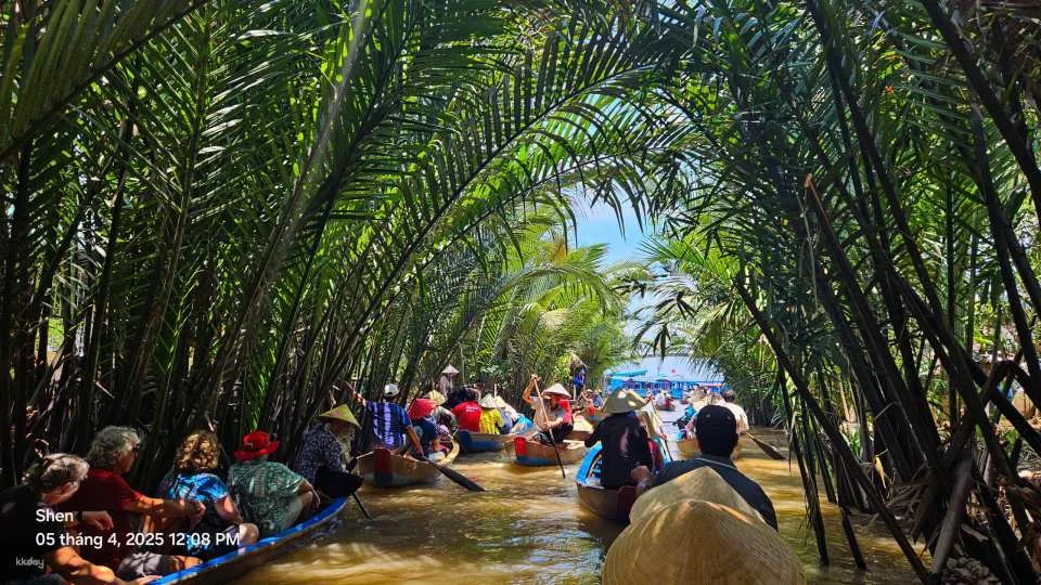 Mekong Delta One Day Trip:  Ho Chi Minh - My Tho - Ben Tre - Vinh Trang pagoda - Unicorn island - Thoi Son Island