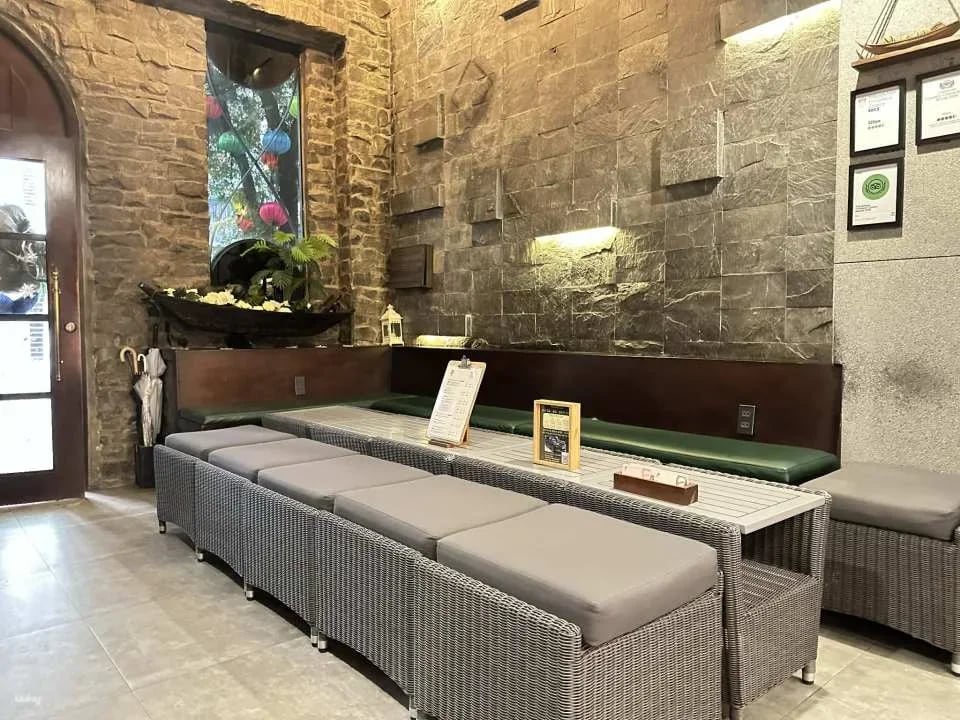 22Spa & Nail - Ho Chi Minh Massage - Body Massage - Foot Massage - Nail Art