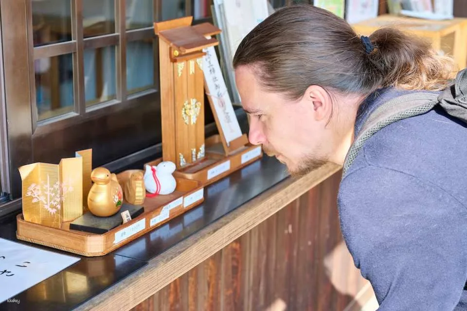 A stroll and prayer experience at the ruins of Hyakjeji Temple in Osaka, Japan | Includes a gift of ema (votive plaque) and a goshuincho (temple book).