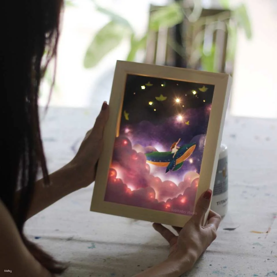 Ho Chi Minh City | Lightbox Art Workshop with Local Artists in Saigon