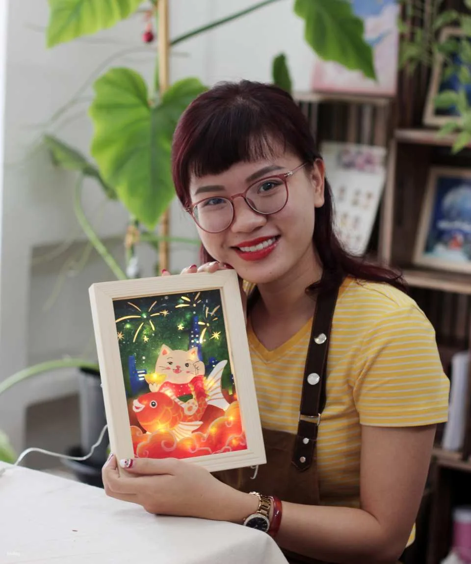 Ho Chi Minh City | Lightbox Art Workshop with Local Artists in Saigon