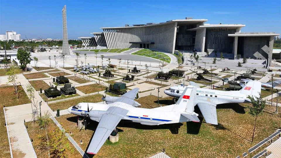 Hanoi | Military History Museum & Historical Highlight With Local Guide | Half day Tour in Hanoi