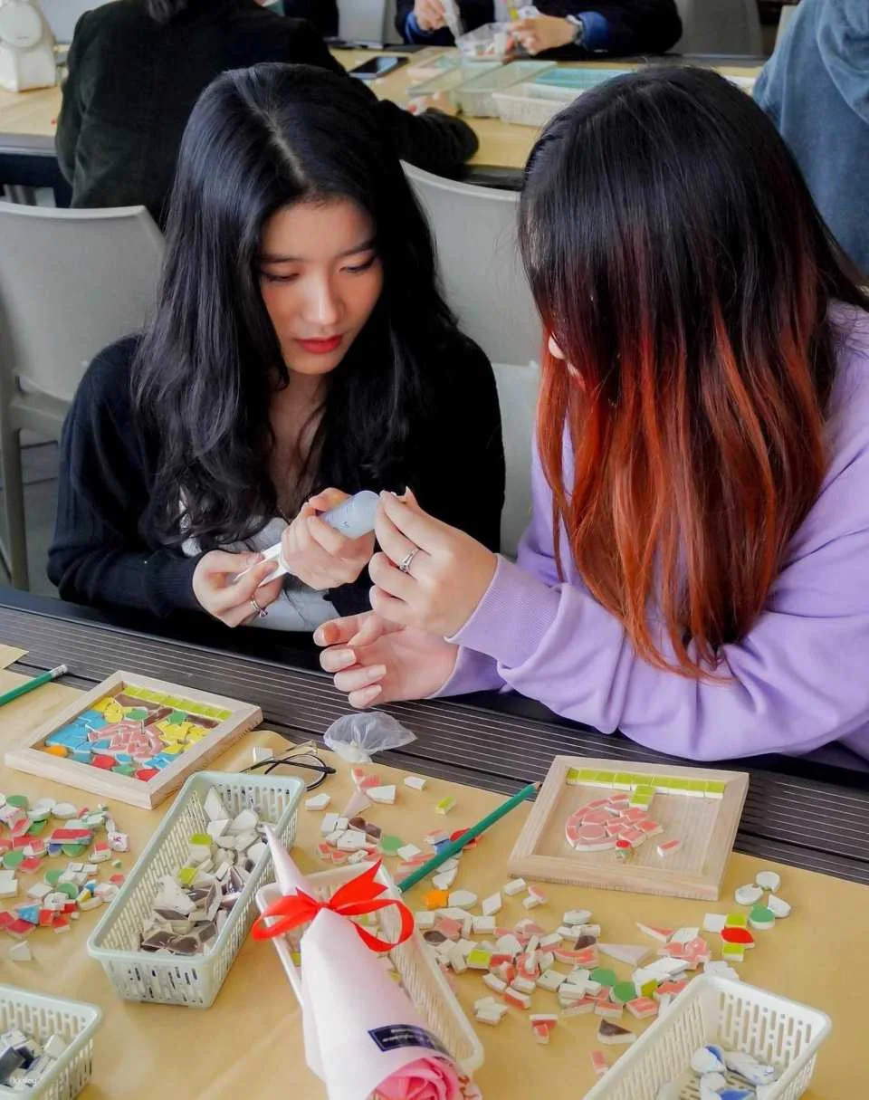 Hanoi | Mosaic-Making Workshop with English Instructor