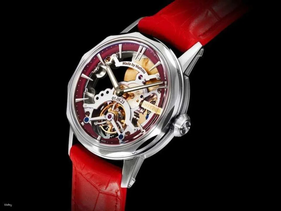 Full-day watchmaking course including lunch and take-home tourbillon watch