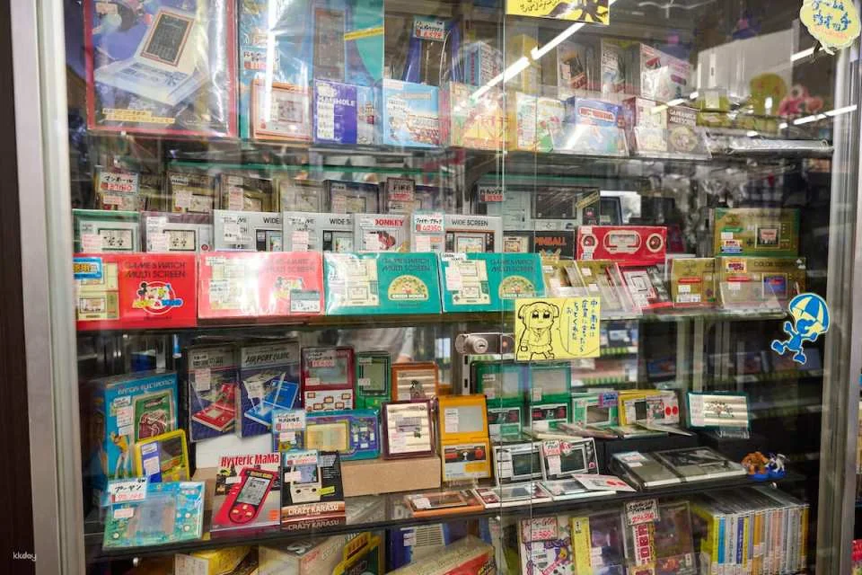 Osaka's Nipponbashi Otaku Culture Tour: Exploring the Holy Land of Anime, Games, and Figurines