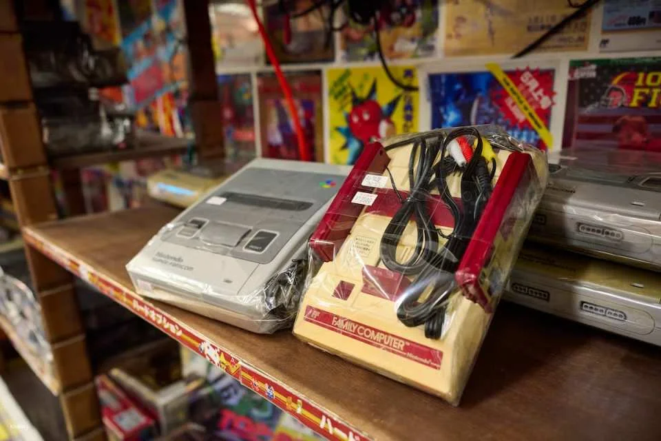 Osaka's Nipponbashi Otaku Culture Tour: Exploring the Holy Land of Anime, Games, and Figurines
