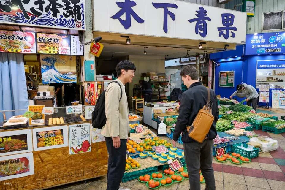 Nighttime exploration in Osaka, Japan: Visiting popular gatherings in the alleyways