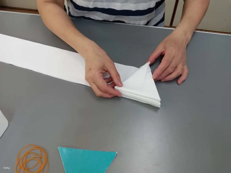 Arimatsu/Narumi Shibori and Yukihana Shibori Tenugui Hand Towel Making Experience (Nagoya City, Aichi Prefecture, Japan, Cultural Experience)