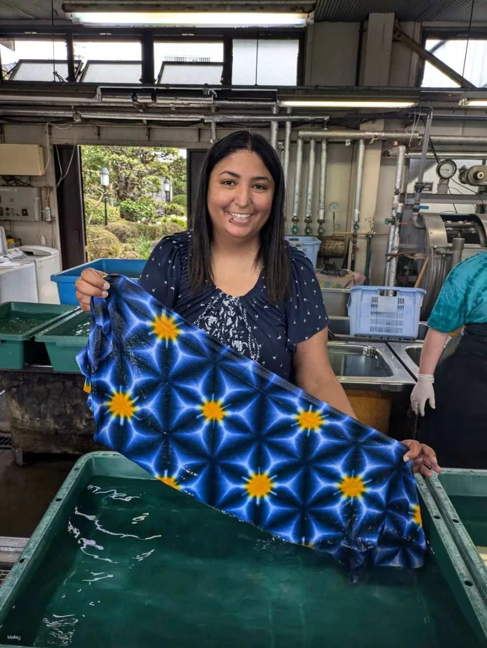 Arimatsu/Narumi Shibori and Yukihana Shibori Tenugui Hand Towel Making Experience (Nagoya City, Aichi Prefecture, Japan, Cultural Experience)