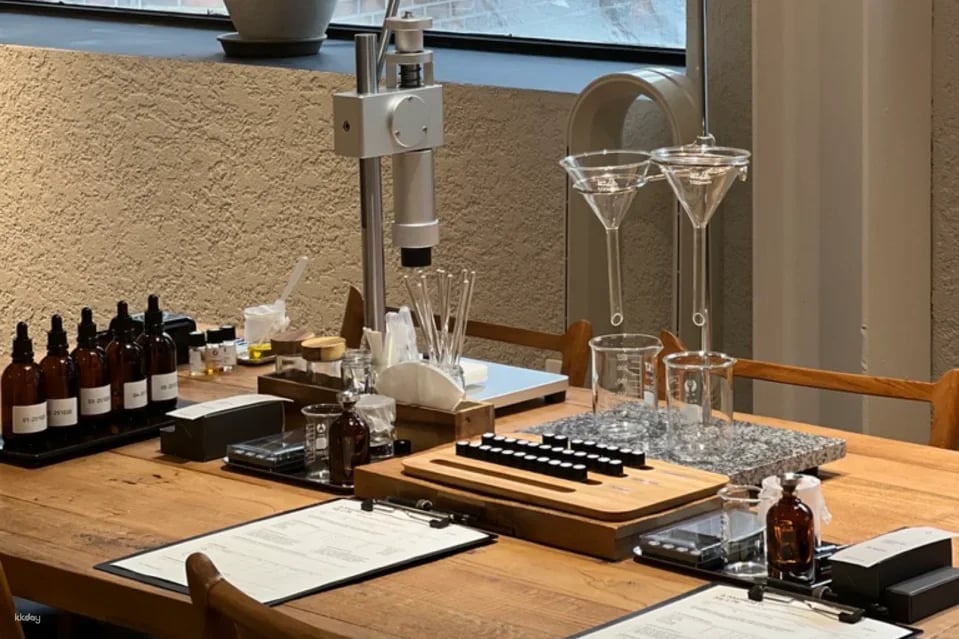 Create Your Own Scent – Natural Perfume Class