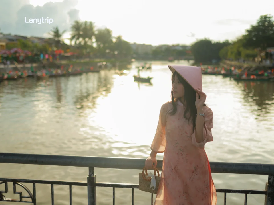【Hoi An "Ao Dai" Private Photoshoot】Exclusive Old Town Portrait Experience & Timeless Vietnamese Elegance